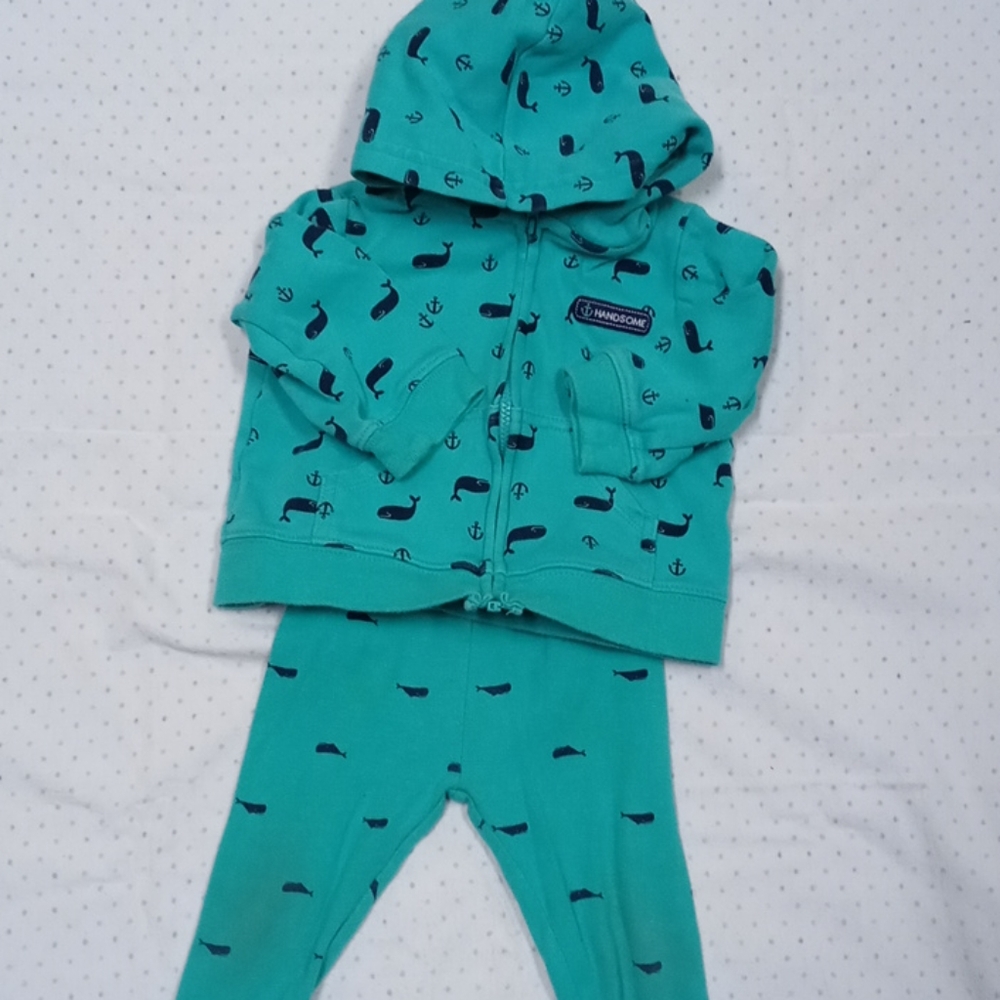 Carters hoodie and pants whale print. Size 9 mth